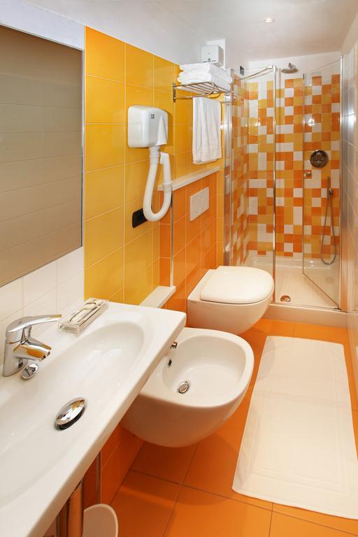 Hotel Biancaneve Oulx Rom bilde